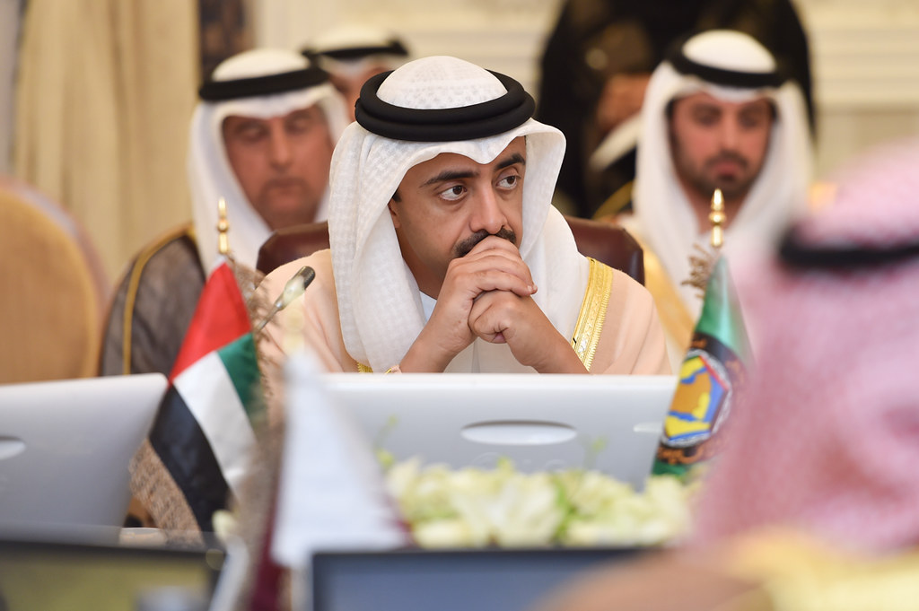 تحركات خليجية مكثفة لاحتواء التصعيد عقب الهجمات الإيرانية وتعزيز التنسيق الدبلوماسي