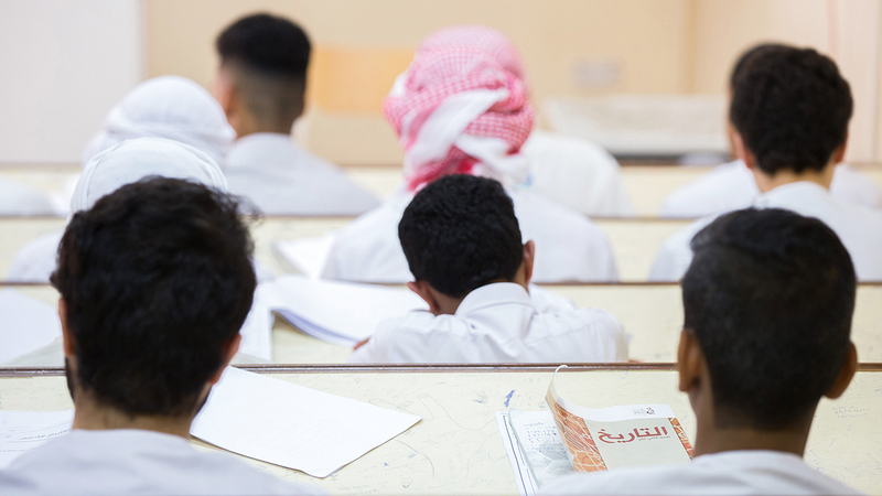 انطلاق امتحانات نهاية العام اليوم.. و"التربية" تشدد إجراءات النزاهة ومكافحة الغش
