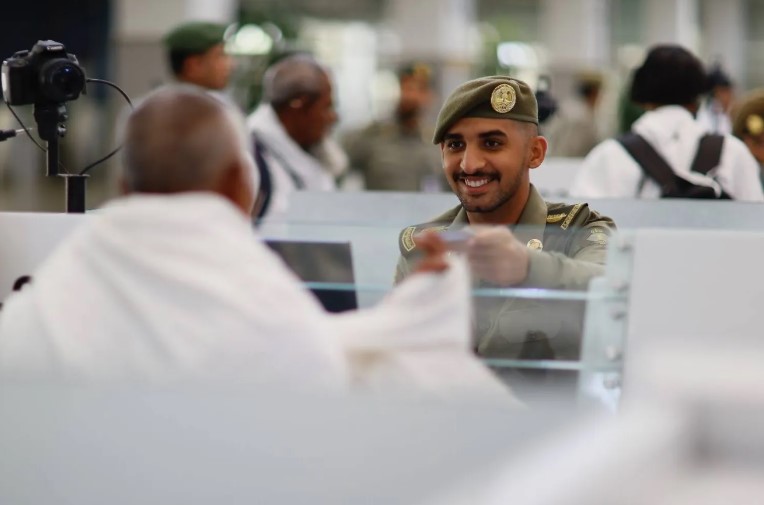 السعودية تعلن استقبال أكثر من 1.5 مليون حاج حتى الجمعة
