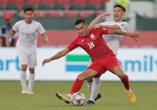 قيرغيزستان تبقي على آمالها في التأهل لثمن نهائي كأس آسيا