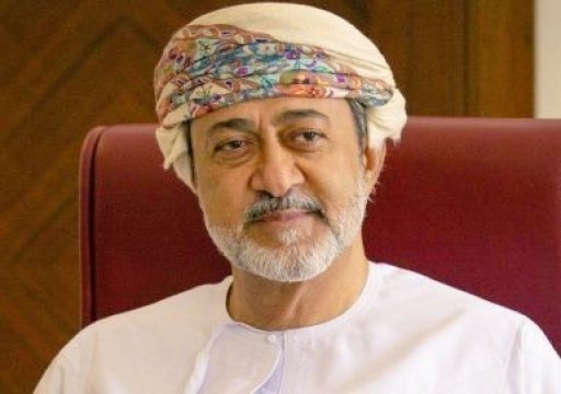 سلطان عُمان يعفو عن معارضين سياسيين بالخارج