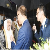 أمير الكويت يبدأ زيارة للصين