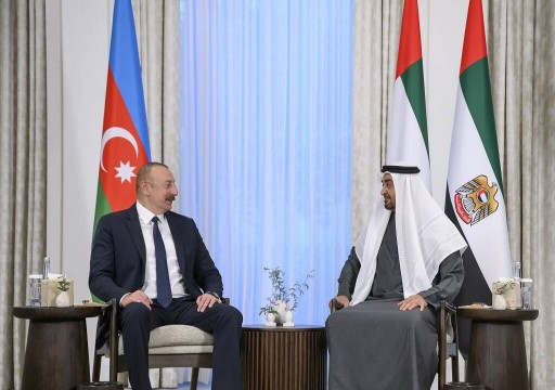 رئيس الدولة يبحث مع نظيره الأذري تعزيز التعاون