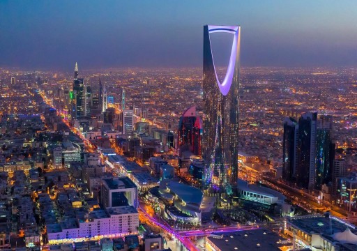 تراجع النفط يتسبب بانكماش الاقتصاد السعودي