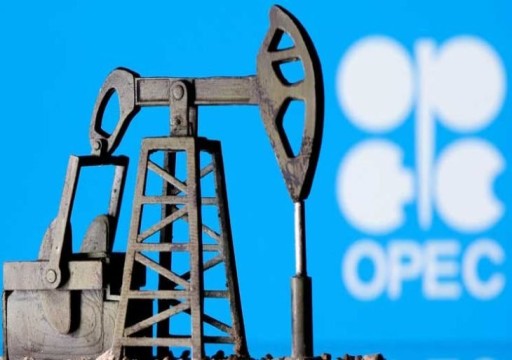 "أوبك+" تبدأ يومين من المحادثات وسط هبوط أسعار النفط