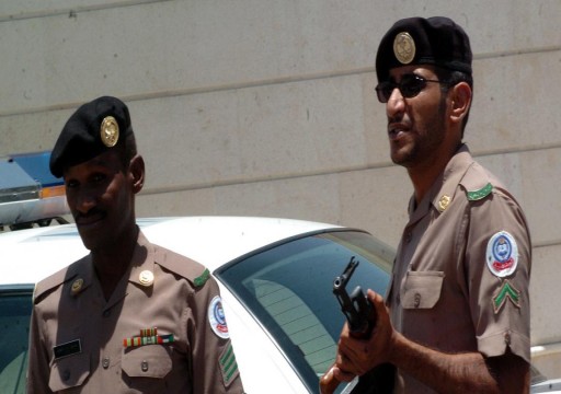السعودية تعلن القبض على 13 موظفا و4 رجال أعمال بقضية فساد كبرى