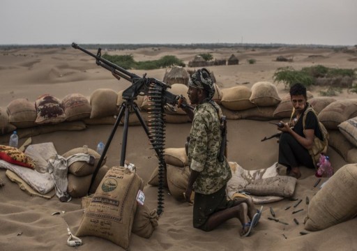 احتدام المعارك بين الجيش اليمني والحوثيين غرب وشمال مأرب