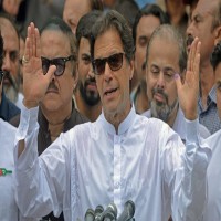 باكستان.. البرلمان ينتخب عمران خان رئيسًا للوزراء