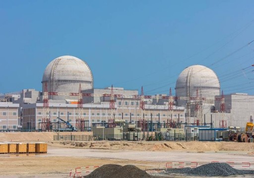 تزامناً وانفجار بيروت… عالم نووي: المفاعل الإماراتي يشكل خطراً على المنطقة