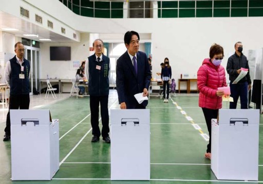 بدء التصويت في الانتخابات الرئاسية والبرلمانية في تايوان والصين تراقب عن كثب