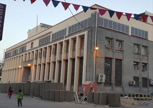 الرئيس اليمني يعين محافظا جديدا للمصرف المركزي