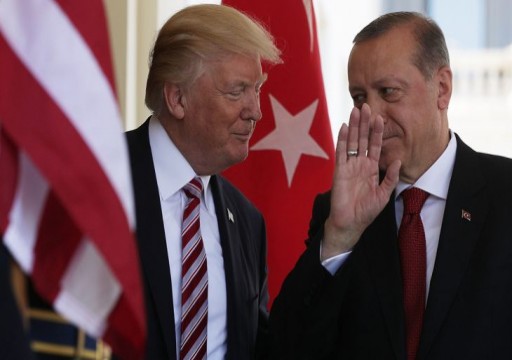 ترامب يناقش مع أردوغان تنسيق انسحاب القوات الأميركية من سوريا
