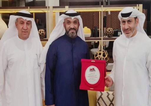 تعاون بين اتحادي الإمارات والبحرين لتطوير رياضة الملاكمة