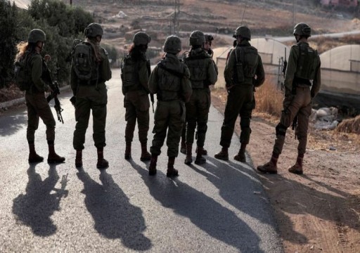إصابة أربعة جنود إسرائيليين في هجوم بقنبلة غرب رام الله