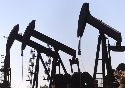 تراجع أسعار النفط وسط مخاوف إزاء الطلب الصيني والركود