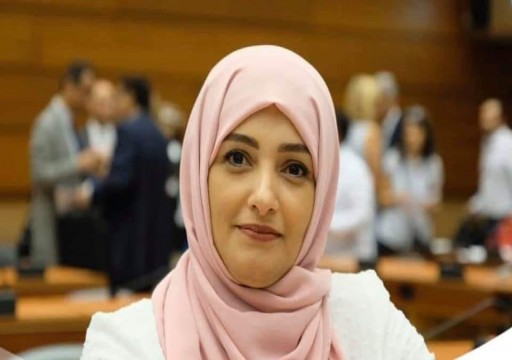 محامية يمنية تنال أرقى جائزة لحقوق الإنسان بعد كشفها سجوناً سرية للإمارات