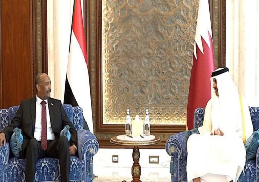 أمير قطر يستقبل البرهان ويؤكد حرص الدوحة على إنهاء القتال بالسودان
