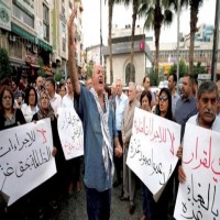 السلطة الفلسطينية تمنع المظاهرات بعد احتجاجات موظفي غزة
