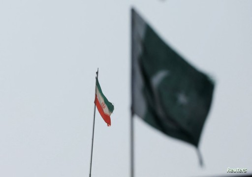 باكستان وإيران تتفقان على تهدئة التوتر بعد تبادل الضربات الجوية