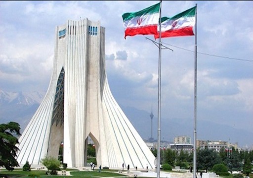 الخارجية الإيرانية تعلن عن نقل 11 سجيناً إيرانياً من الكويت إلى البلاد
