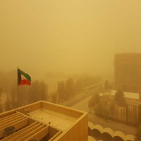 عاصفة رملية تضرب السعودية والكويت وقطر وتتجه إلى البحرين