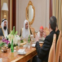 اتفاقية تعاون بين رابطة العالم الإسلامي والفاتيكان لتحقيق "الأهداف المشتركة"
