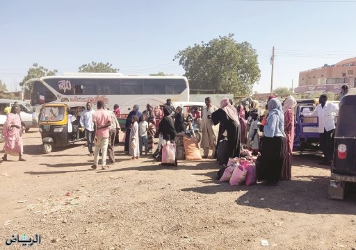 السودان.. نزوح مئات الآلاف مع امتداد الحرب إلى "ود مدني" وسط البلاد