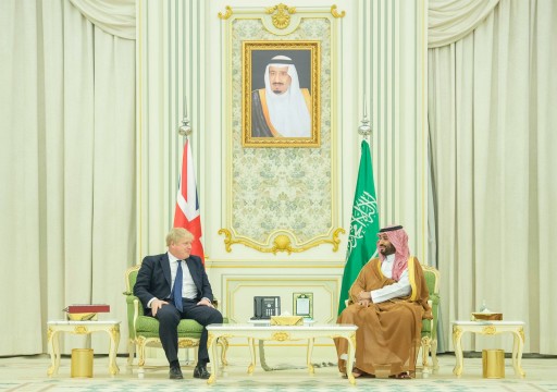 رئيس الوزراء البريطاني يصل الرياض ويلتقي محمد بن سلمان