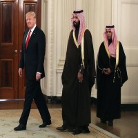 ترامب طلب من السعودية 4 مليارات دولار للخروج من سوريا