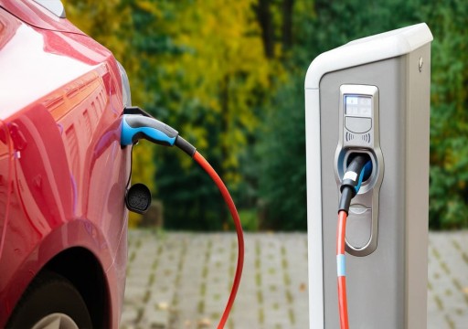 تقرير: مبيعات السيارات الكهربائية ترتفع 160 بالمئة عالميا في 6 أشهر