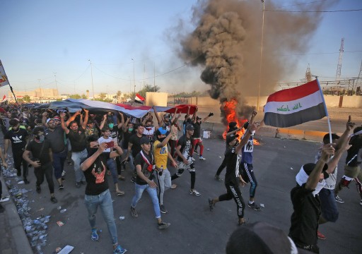 "رويترز": 4 قتلى على الأقل و48 مصابا في احتجاجات ببغداد