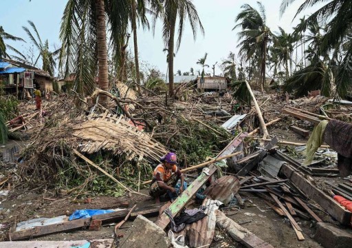 إعصار موكا يودي بحياة أكثر من 400 شخص في ميانمار