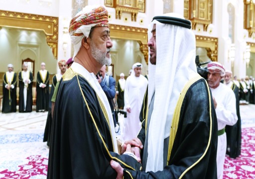 رئيس الدولة يهنئ عُمان باليوم الوطني ويشيد بالعلاقات الإماراتية العمانية التاريخية