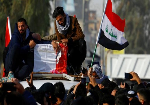 المحتجون يرفضون ثالث مرشح محتمل لرئاسة وزراء العراق