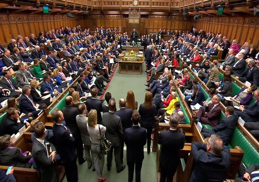 مطالبات جديدة في البرلمان البريطاني باستقالة رئيس الوزراء
