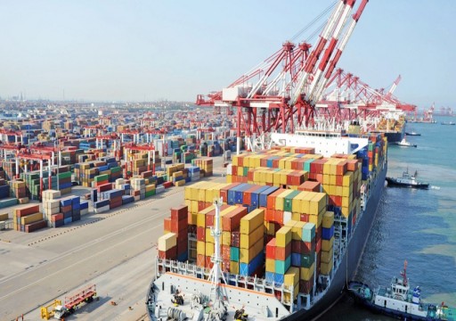واردات السعودية من الإمارات تهبط 33 بالمئة على خلفية القواعد التجارية الجديدة