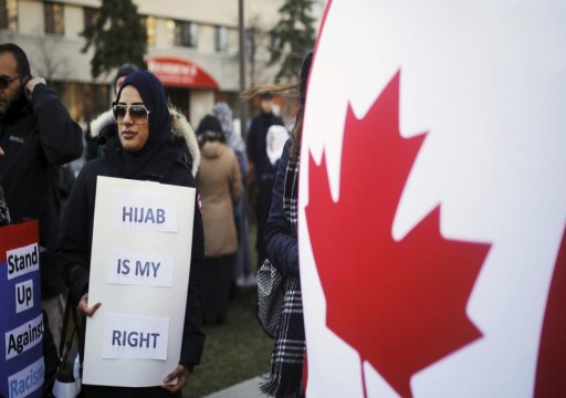 "لا نحب الإسلام".. جماعة يمينية تحمل السلاح ضد مسلمي كندا