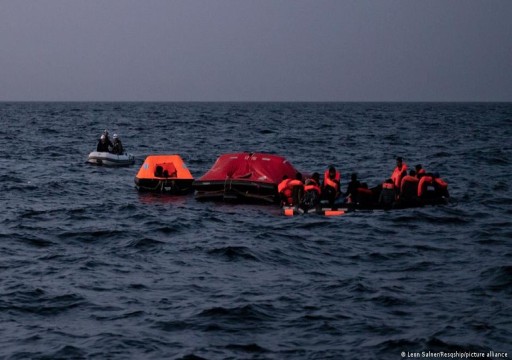 فقدان 12 مهاجراً ووفاة ثلاثة بعد غرق قوارب قبالة تونس