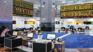 مخاوف استهداف قطاع الطاقة في الخليج تهبط ببورصتي دبي وأبوظبي