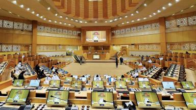 تقرير برلماني: ارتفاع تكاليف الزواج وتآكل القدرة الشرائية يؤخران استقرار الشباب الأسري