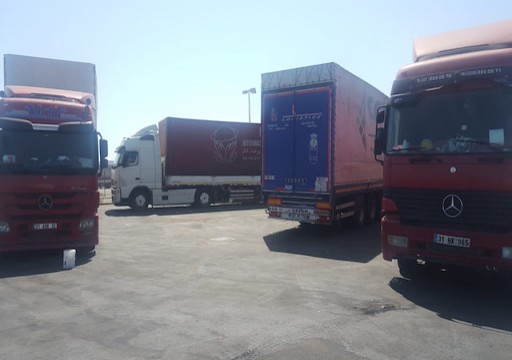 وكالة: 85 شاحنة تركية تنتظر بميناء سعودي دون مبررات