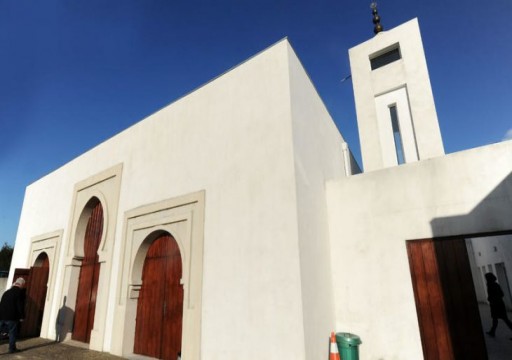 رسوم مسيئة على واجهة مسجد في جنوب غرب فرنسا