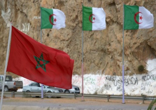 "المجلس العربي" يدعو لإطفاء "نار الفتنة" بين المغرب والجزائر