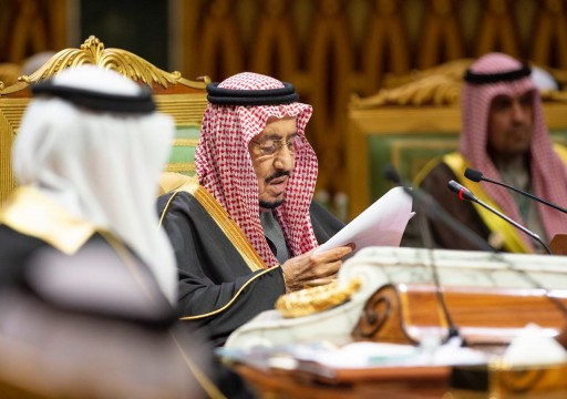 العاهل السعودي يدعو لاتحاد دول الخليج لمواجهة إيران