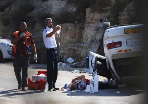 إصابة 3 إسرائيليين في عملية دهس جنوبي الضفة الغربية واستشهاد المهاجم