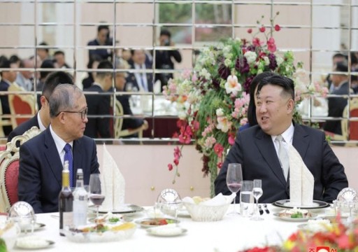 زعيم كوريا الشمالية يتعهد بتطوير التعاون مع الصين