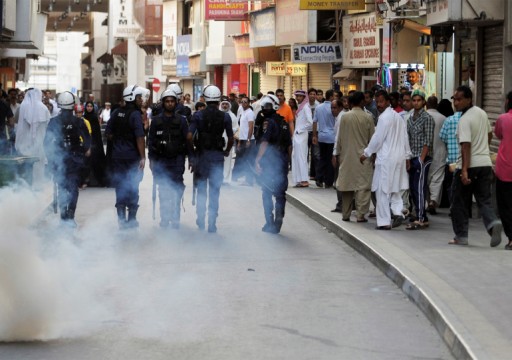 البحرين.. عمال وافدون يتظاهرون احتجاجا على عدم صرف مستحقاتهم المالية