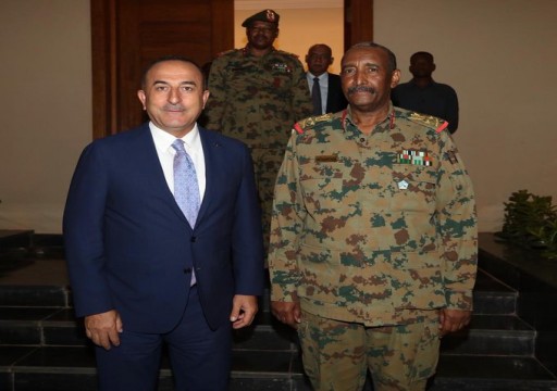 الأناضول: اجتماع مغلق بين وزير الخارجية التركي ورئيس المجلس العسكري السوداني