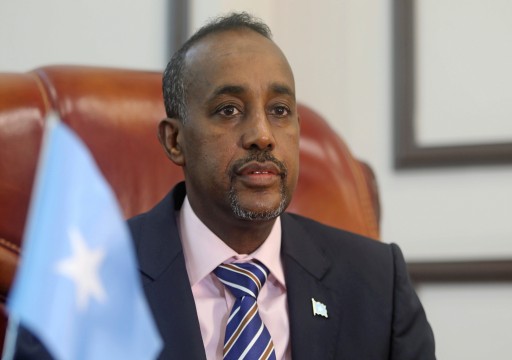 بعد قرار قضائي بمصادرتها.. أبوظبي ترحب باعتذار رئيس الوزراء الصومالي بشأن الأموال "المشبوهة"