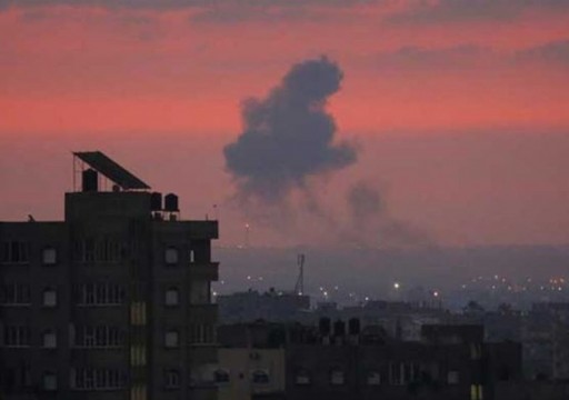 الاحتلال الإسرائيلي يقصف مواقع المقاومة بقطاع غزة